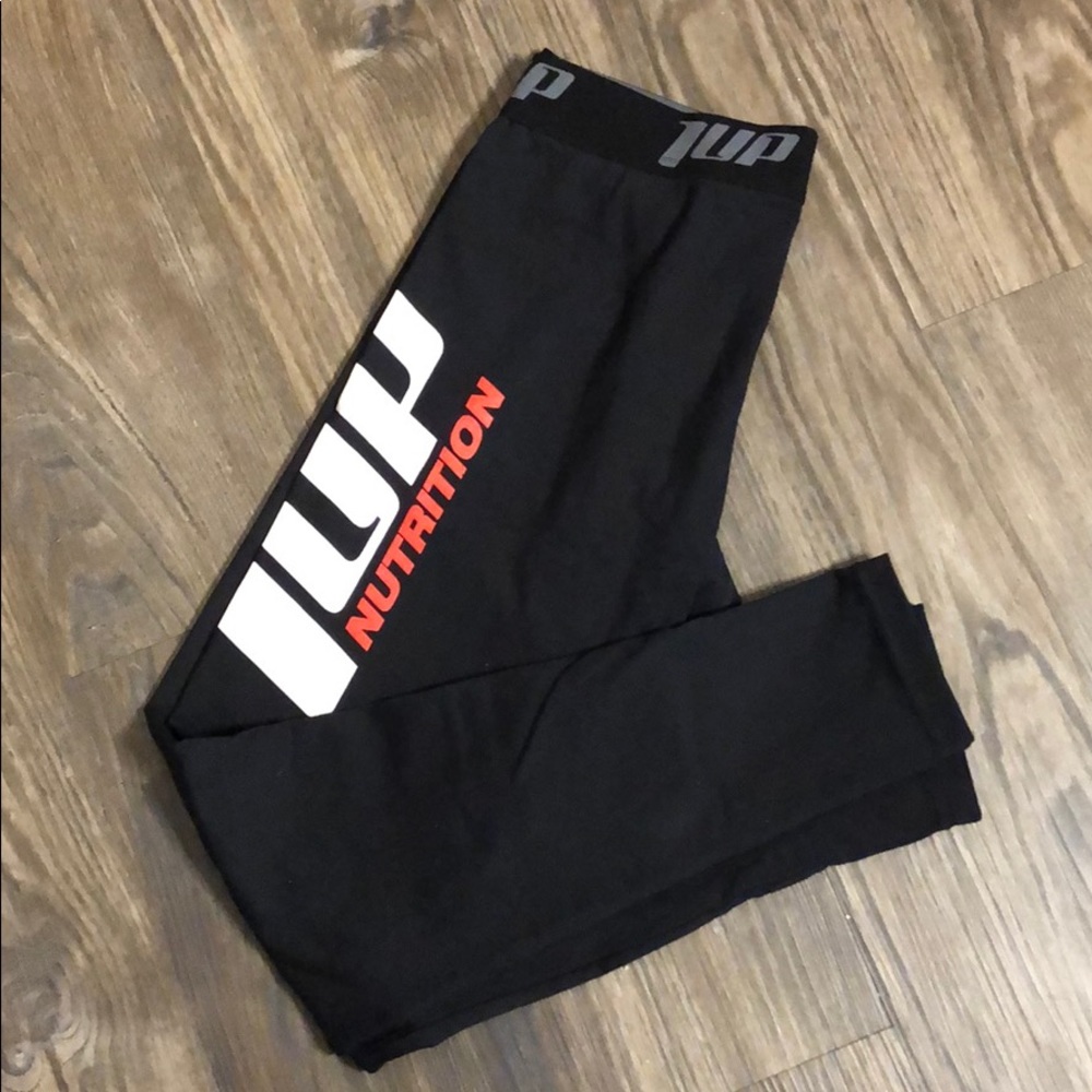 1Up Nutrition Tights
